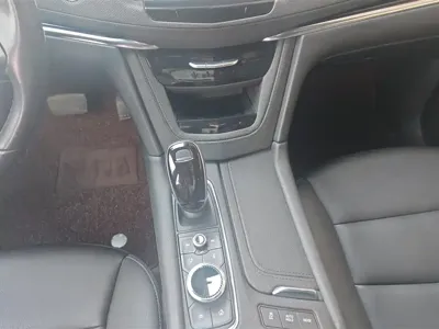 Cadillac XT6