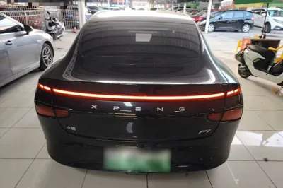 Xpeng P7