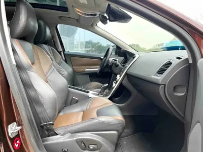 Volvo XC60 (Import)
