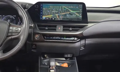Lexus UX