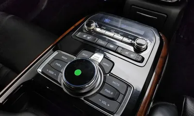 Genesis EQ900