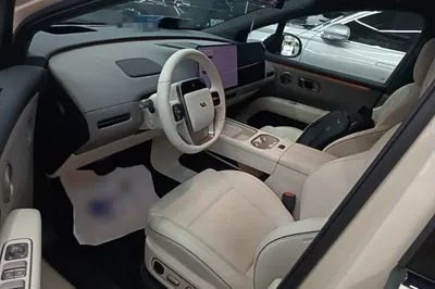Li Auto Li Auto i6