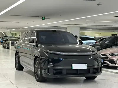 Li Auto Li L7
