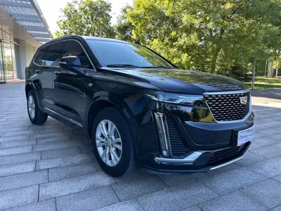 Cadillac XT6
