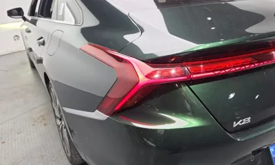 Kia K8