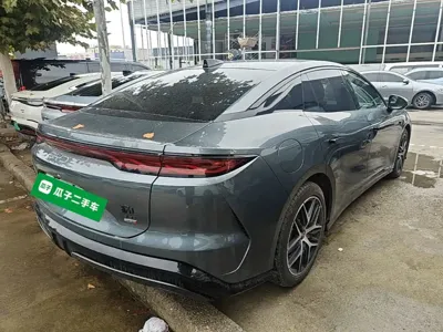 BYD Han L