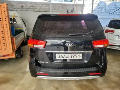 Kia Canival