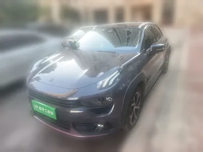 Lynk & Co 02