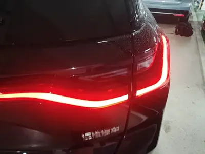 Nio ES8