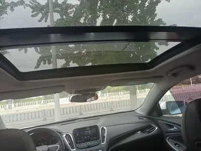 Chevrolet Malibu XL