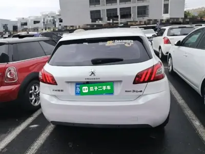 Peugeot 308S