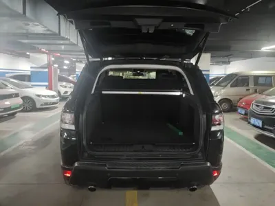Land Rover Sport