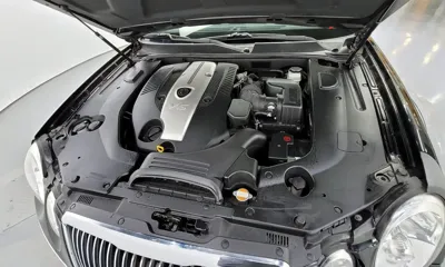 Kia Opirus