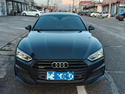 Audi A5 (Import)