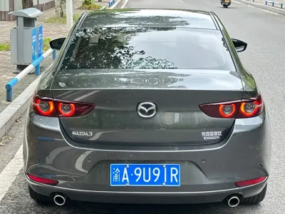 Mazda 3 Axela