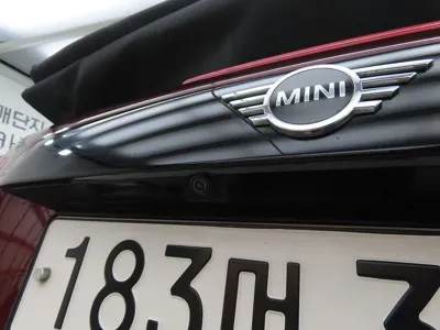 MINI Cooper Convertible