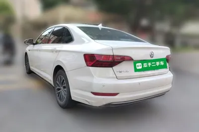 Volkswagen Sagitar