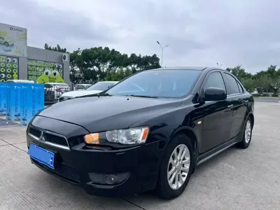 Mitsubishi Lancer EX