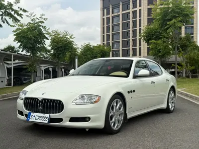Maserati Quattroporte