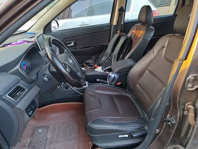 Dongfeng Fengon 330