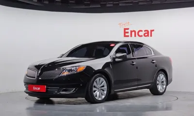 Lincoln MKS