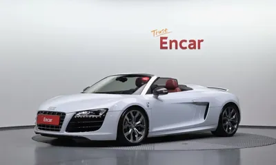 Audi R8