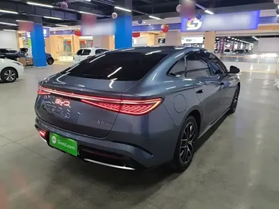BYD Seal 07 DM-i