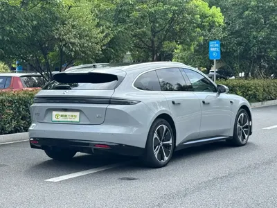 Nio ET5T