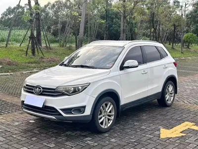 FAW Senya R7