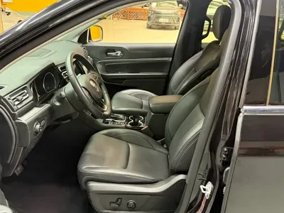 Jeep Grand Commander