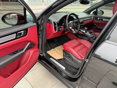Porsche Cayenne Hybrid