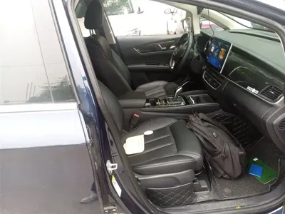 BYD MAX