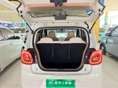 Wuling MINIEV