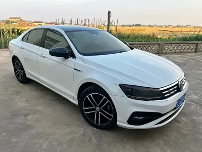 Volkswagen Lamando