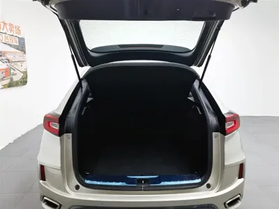 Honda UR-V