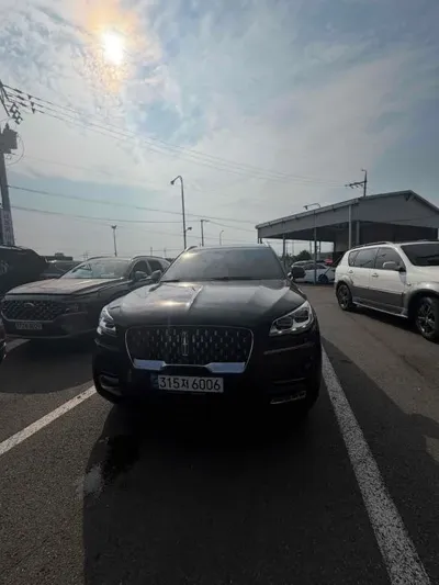 Lincoln Aviator