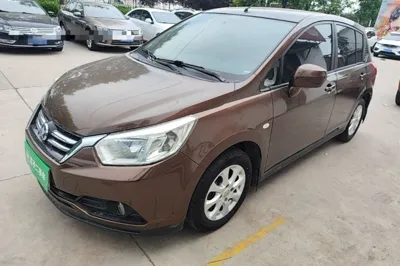 Venucia R50