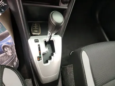 Toyota Yaris L