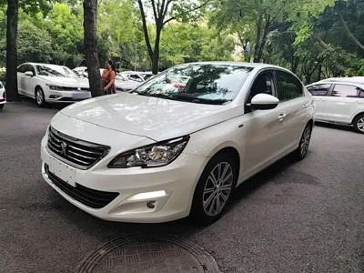 Peugeot 408