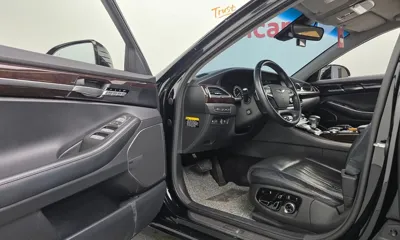 Genesis EQ900