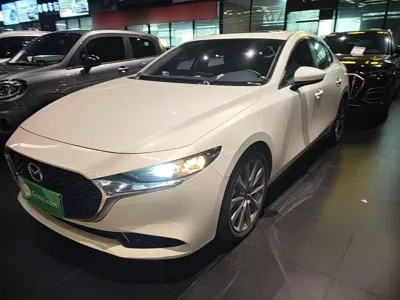 Mazda 3 Axela
