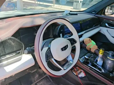 Geely Xingyue L