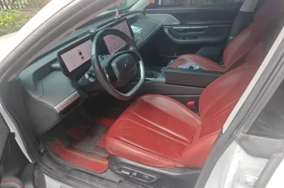 Xpeng P7
