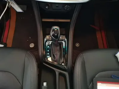 JAC Refine S3