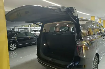 Hongqi HQ9 PHEV