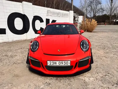 Porsche 911
