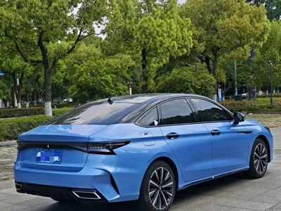 Chery Arrizo 8