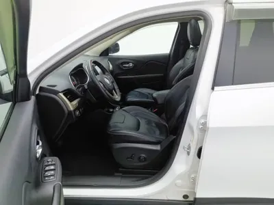 Jeep Cherokee (Import)