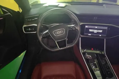 Audi A7L