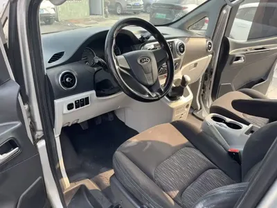 JAC Refine Refine M3